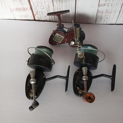Lot of 3 Vintage Collectible Spinning Reels – Shakespeare 2062 & Garcia Mitchell 300