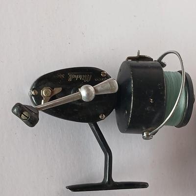 Lot of 3 Vintage Collectible Spinning Reels – Shakespeare 2062 & Garcia Mitchell 300
