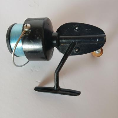 Lot of 3 Vintage Collectible Spinning Reels – Shakespeare 2062 & Garcia Mitchell 300