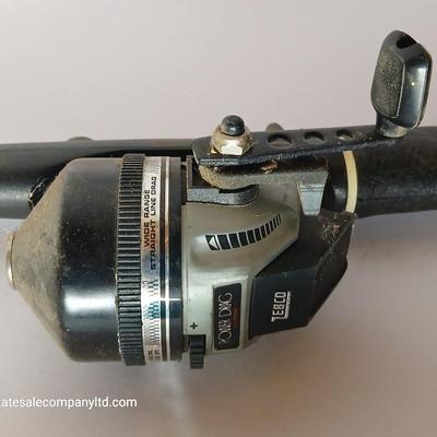 Lot of 2 Spincast Rod & Reel Combos – Zebco 4057 + Shakespeare 200