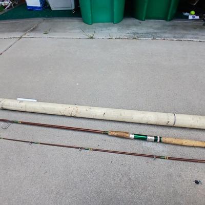 Vintage Wright & McGill "Green Hornet" GH-7 – 7' Two-Piece Fiberglass Rod with Tube
