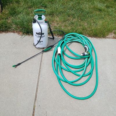 Garden Watering Lot – GroundWork Pump Sprayer & Garden Hose with Nozzle