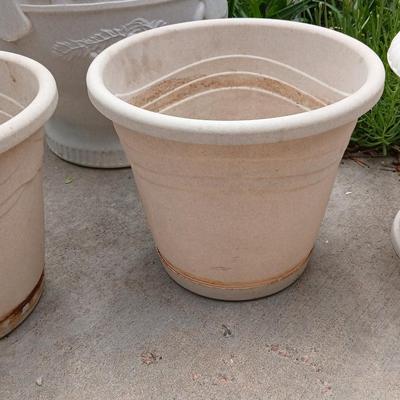 Large Outdoor Planter Lot – 10-Piece Assortment