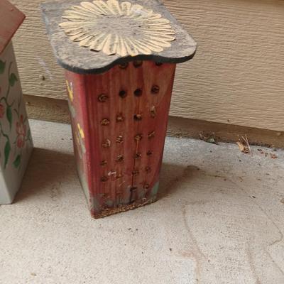 Lot of 3 Handcrafted Garden Houses – Birdhouse & Insect Hotels