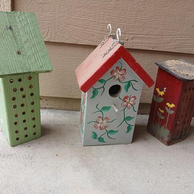 Lot of 3 Handcrafted Garden Houses – Birdhouse & Insect Hotels