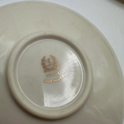 Sale Photo Thumbnail #296: LENOX Olympia Gold Dinnerware Set