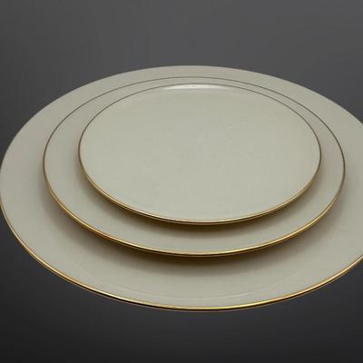 Sale Photo Thumbnail #290: LENOX Olympia Gold Dinnerware Set