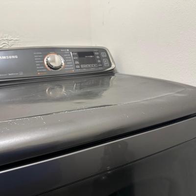 Sale Photo Thumbnail #304: Samsung Electric Dryer, Model DV52J8700EP/A. 

This dryer is in good working condition—see photos of of surface scratches or any wear.