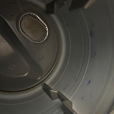 Sale Photo Thumbnail #306: Samsung Electric Dryer, Model DV52J8700EP/A. 

This dryer is in good working condition—see photos of of surface scratches or any wear.