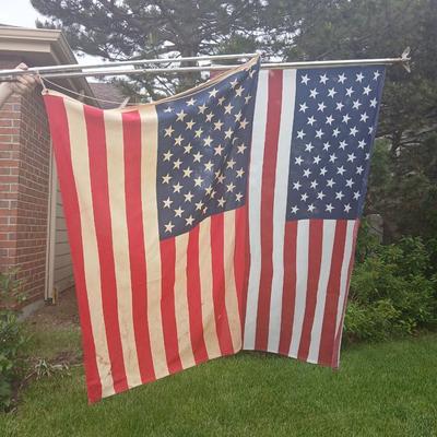 GOD BLESS THE USA!! Lot of 2 American Flags – Vintage & Modern