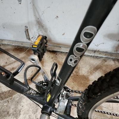 Trek Mountain Track 800 Bicycle