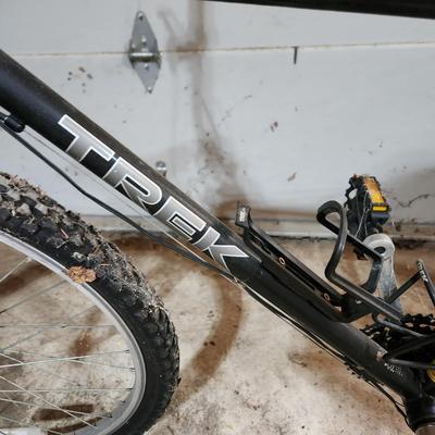 Trek Mountain Track 800 Bicycle