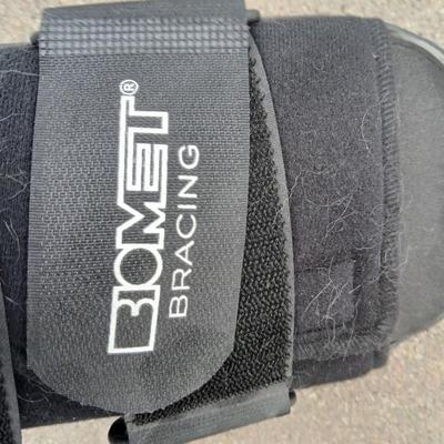 Medical Mobility Lot – Quad Cane & Air Walking Boot