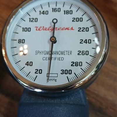 Vital Signs Monitoring Kit – Manual Blood Pressure Cuff, Stethoscope & Pulse Oximeter