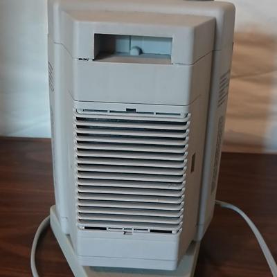 Lot of Two Holmes Space Heaters – Tower oil & Ceramic Models