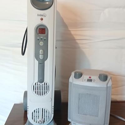 Lot of Two Holmes Space Heaters – Tower oil & Ceramic Models