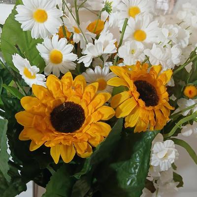 Spring & Garden Porch Decor Lot – Signs, Watering Cans, Faux Flowers