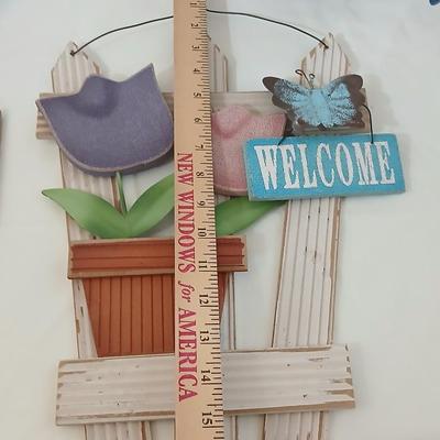 Spring & Garden Porch Decor Lot – Signs, Watering Cans, Faux Flowers
