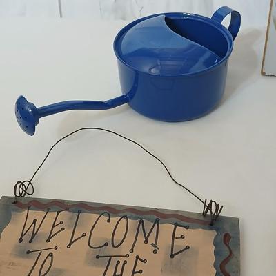 Spring & Garden Porch Decor Lot – Signs, Watering Cans, Faux Flowers