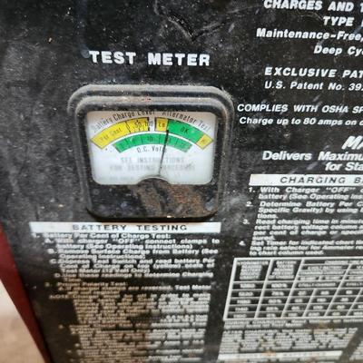 Solar 500 Electronic Hydrometer Battery Charger Booster Tester Powers up