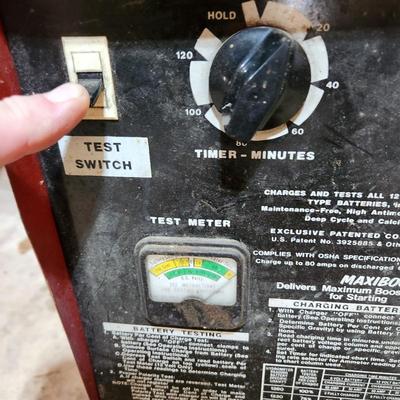 Solar 500 Electronic Hydrometer Battery Charger Booster Tester Powers up