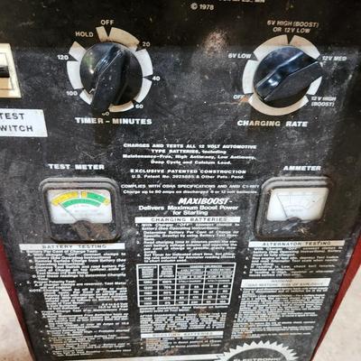 Solar 500 Electronic Hydrometer Battery Charger Booster Tester Powers up