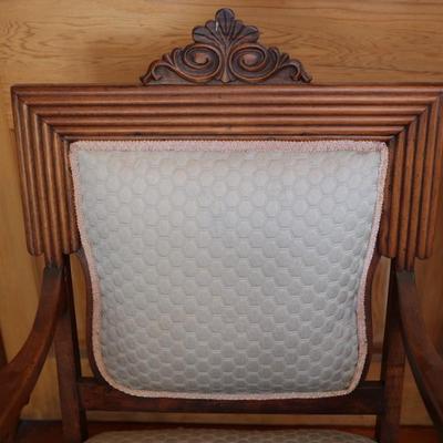 Victorian Carved Walnut Settee With Open Arms & Chair Set
