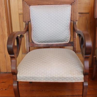 Victorian Carved Walnut Settee With Open Arms & Chair Set