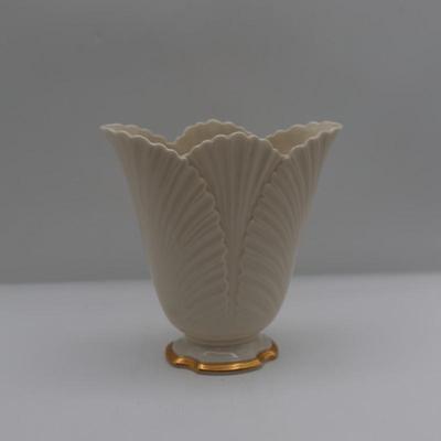 Lenox Gold Trim Tulip Vase