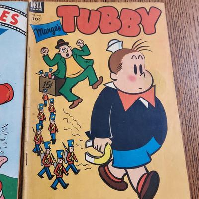 lot of 7 Comic Books Henry Aldrich Looney Tunes Tubby Donald Duck PorkPig Mortie