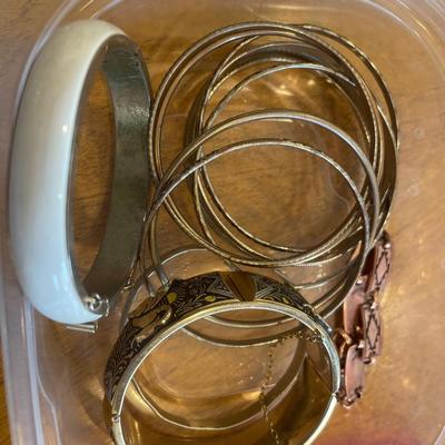 Bangles