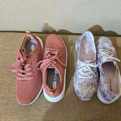2 Women’s Comfort Sneakers – Dr. Scholl’s & Skechers