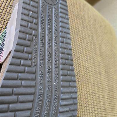 2 Pairs of Women's Sandals – Mephisto & Katy Perry Styles