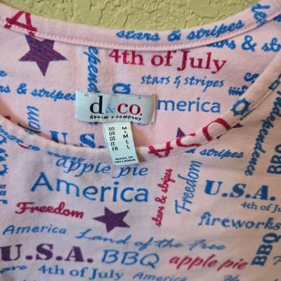 D&Co and Americana Tops – Size Medium – Lot of 3 Tops + Scarf