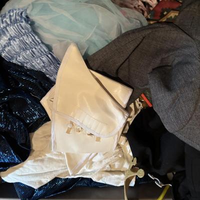 LOT 386: Costumes & Accessories, T-Shirts, Fleece Blankets and More