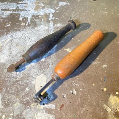 LOT 391: Vintage Tools, Reed's Pecan Nut Cracker and Star-Rite Electric Massager