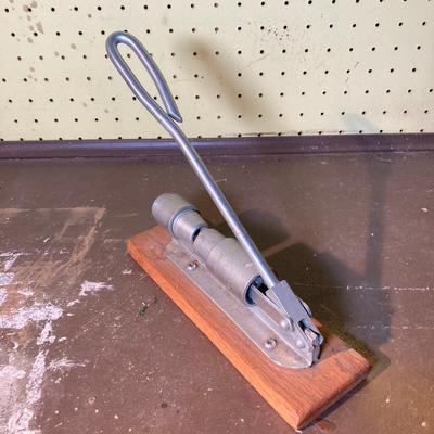 LOT 391: Vintage Tools, Reed's Pecan Nut Cracker and Star-Rite Electric Massager
