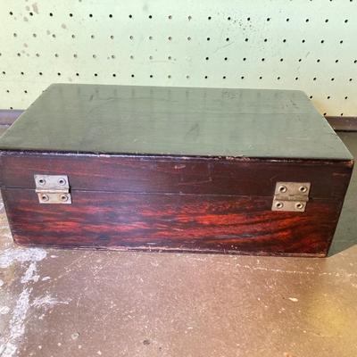 LOT 391: Vintage Tools, Reed's Pecan Nut Cracker and Star-Rite Electric Massager