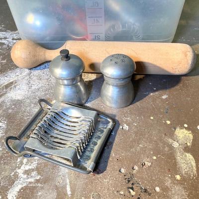 LOT 393: Vintage Kitchen Tools, Gadgets and More