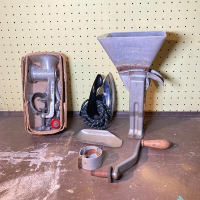 LOT 393: Vintage Kitchen Tools, Gadgets and More