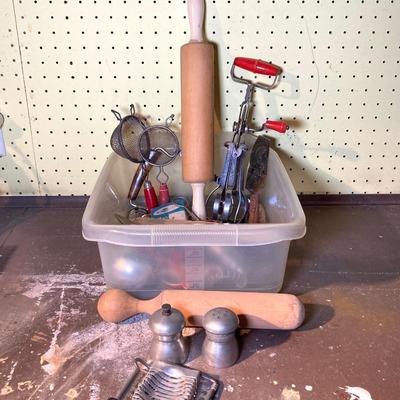 LOT 393: Vintage Kitchen Tools, Gadgets and More