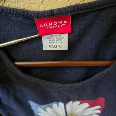 Women's Medium Tops – Mixed Brands, Patriotic & Seasonal Themes
