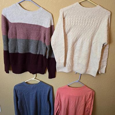 4 Women’s Sweaters – Christopher & Banks – Size M