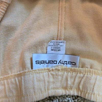 Women's Summer Pants & Capris – Size Medium Mix, Quacker Factory & More