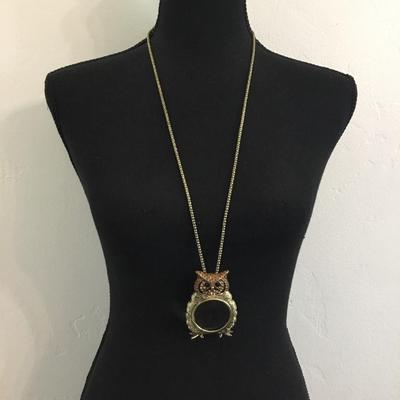 Vintage off park collection crystal owl magnifying glass necklace