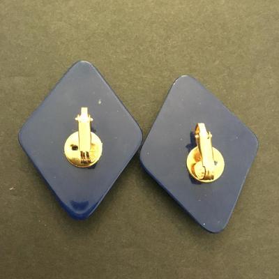 Vintage Lucite Type large diamond shape clip on earrings