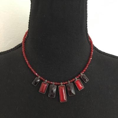 Collar fashion necklace