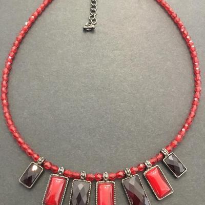 Collar fashion necklace