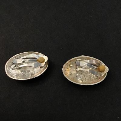 Vintage Easter egg rhinestone clip on earrings