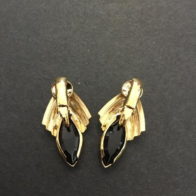 Vintage clip on earrings